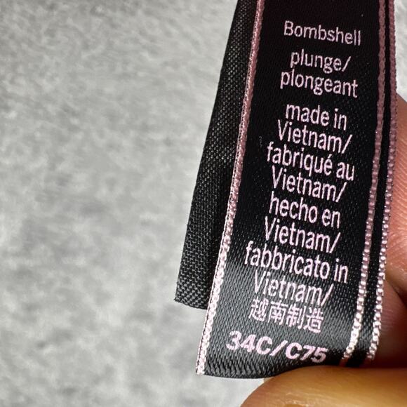 Victoria’s Secret Bombshell Plunge Push Up Bra Red Lace 34C - Picture 5 of 10